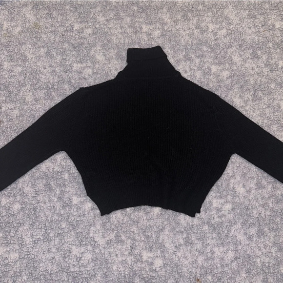 UK2LA Black Turtleneck Knit Sweater - Size Medium - Picture 4 of 5